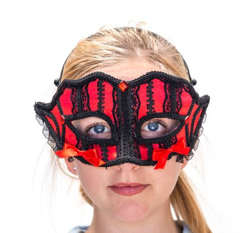 RED/BK MASK W/BOW